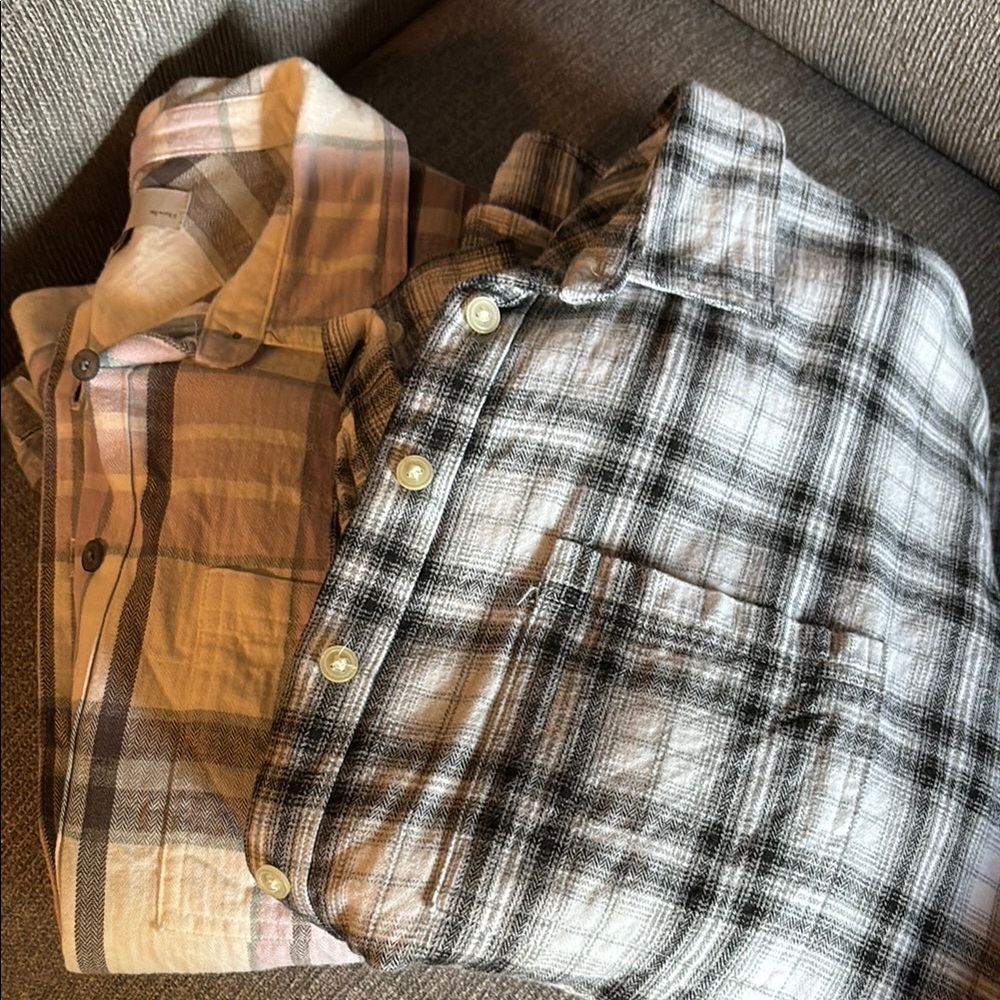 LOFT Black and Cream Casual Button Down Shirt